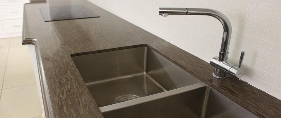 Unistone Eramosa Brown Composiet Keukenbladen